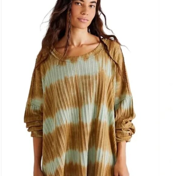 Blue and gold ribbed sweater size small round neck oversized We the Free - Picture 2 of 5